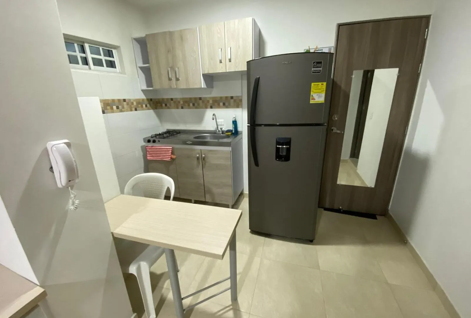 Apartamento Extraordinario aparta estudio NUEVO champagnat Cali